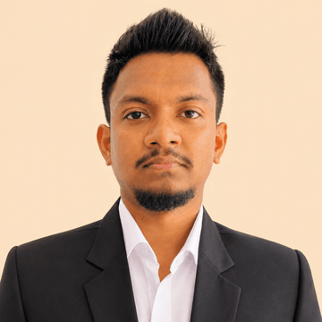 Portrait of Dinesh Chathuranga, Software Engineer at Meetrix